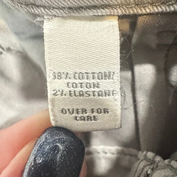 Abercrombie & Fitch Womens Gray Bootcut Chino Trousers Low Rise Pleated Size 4 - Picture 8 of 9